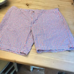 Vinyard Vines men’s shorts size 38